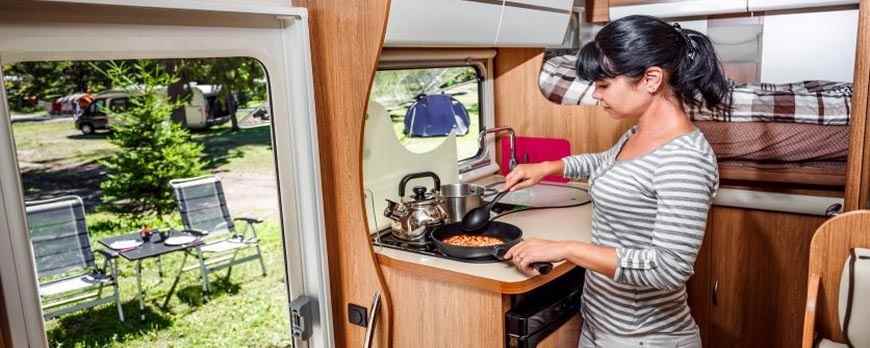 Useful Meal Prep Ideas When Traveling on RV