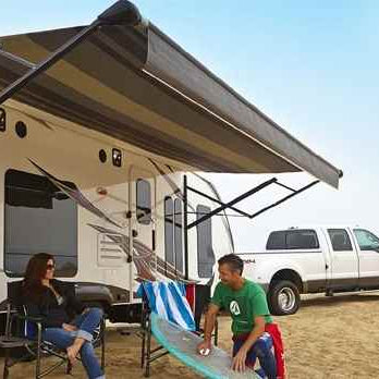 How To Choose The Best RV Awning For Your Motorhome