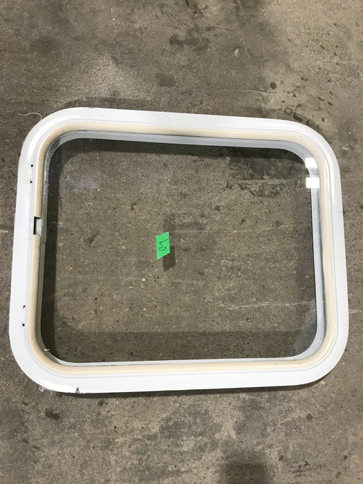 Used White Radius Non Opening Window : 17 1/2" W x 21 1/2" H x 1 1/2" D
