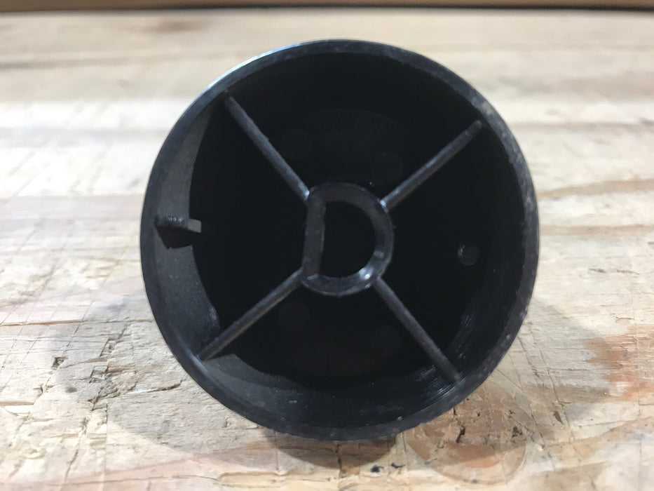 Used Magic Chef Oven Thermostat Knob - 74004645