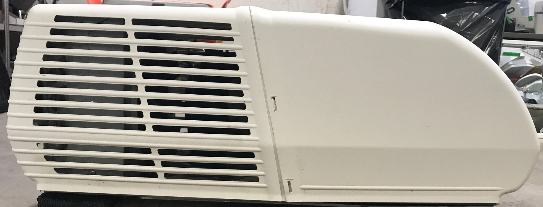 Used Coleman Air Conditioner, Head Unit, 13500 BTU, Cool Only - 8333E7564
