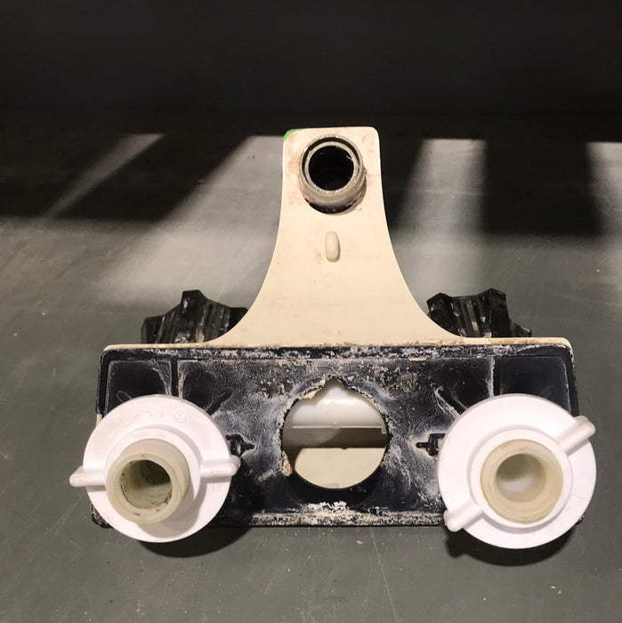 Used 4" Bathroom Faucet, Bone, Smoked Knobs
