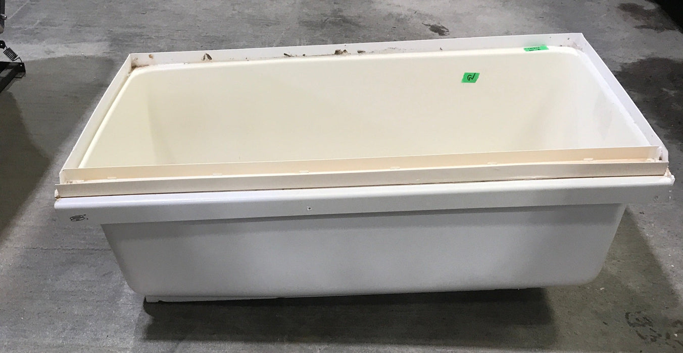 Used RV Bath Tub 40” L x 24" W - Right Hand Drain