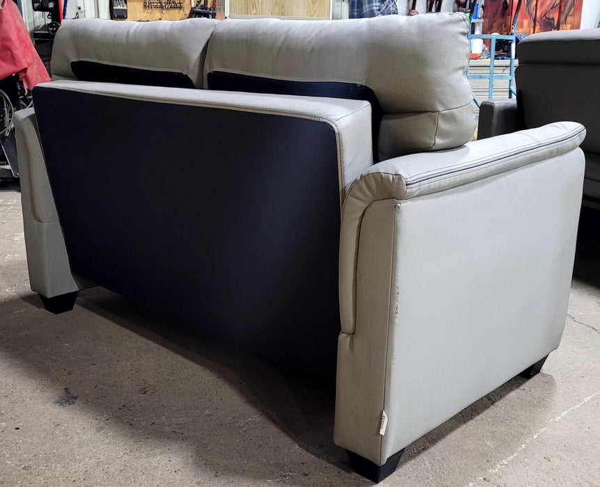 Lippert 59" Tri-Fold Sofa (030255)