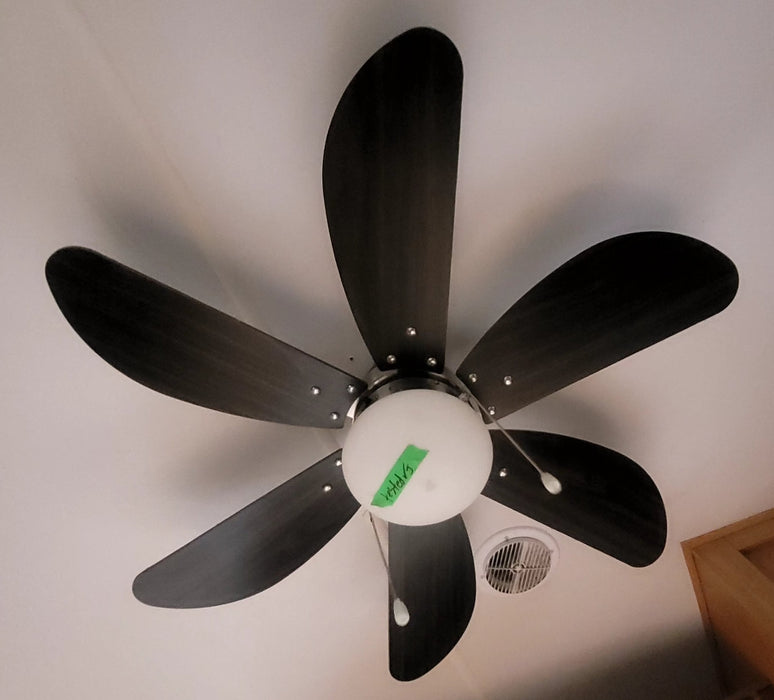 Used Interior Ceiling Mount Fan 36" - Young Farts RV Parts