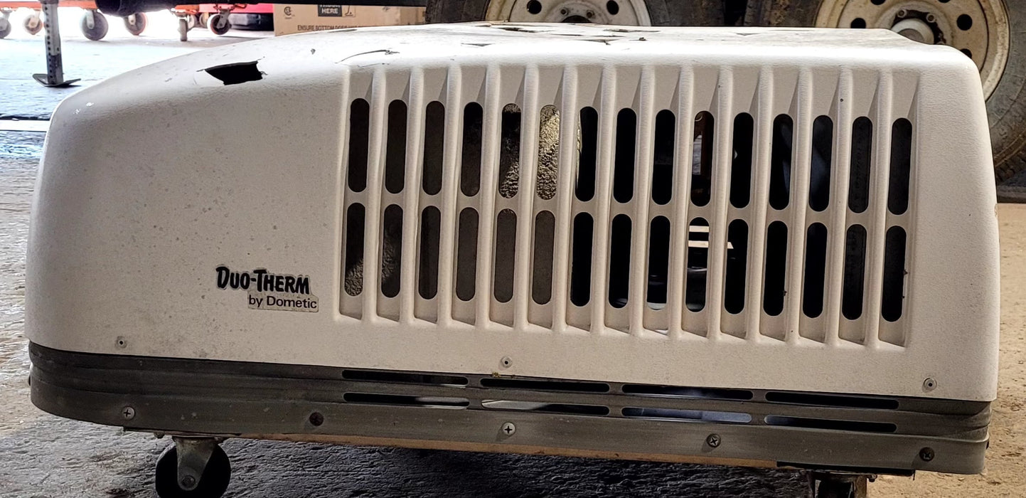 Used Duo-Therm Air Conditioner, Head Unit, 13500 BTU, Cool Only - 57915.621