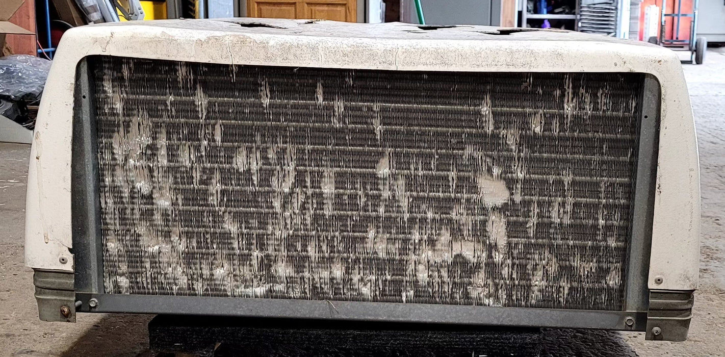 Used Duo-Therm Air Conditioner, Head Unit, 13500 BTU, Cool Only - 57915.621