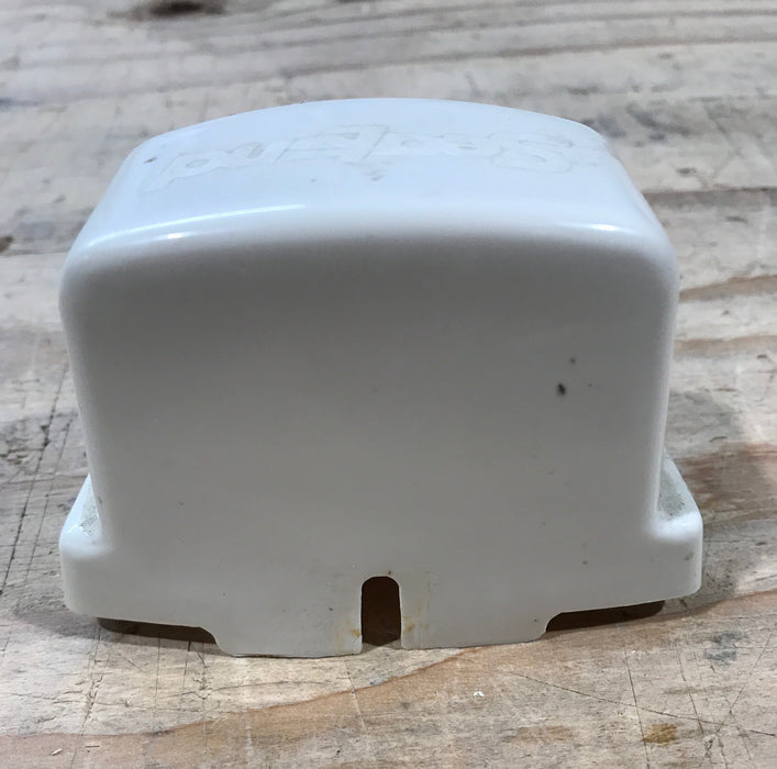 Used Dometic Vacuum Breaker Cover Kit - 385310796