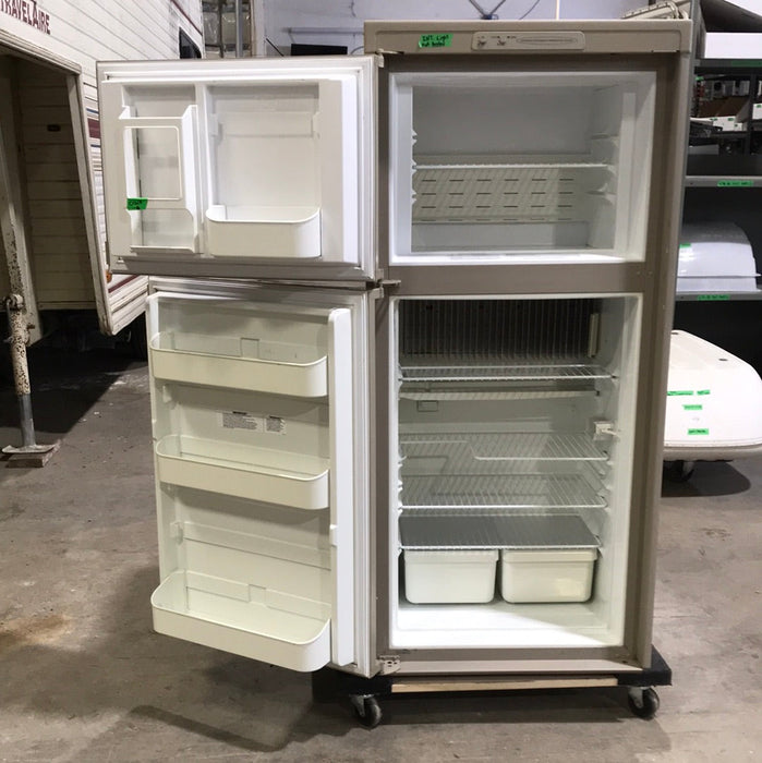 Used Complete Dometic Fridge, 2-Way - RM2652