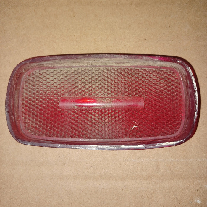 Used T. Bargman 59 - SAE-AP2-83-DOT Replacement Lens for Marker Light - Red