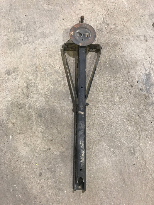 Used C-Type Stabilizing Jack