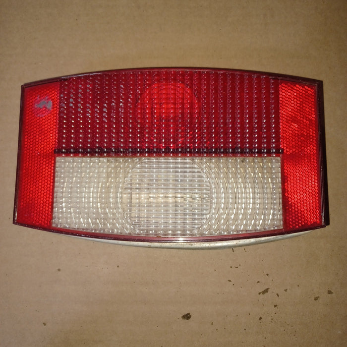 Used Reflect-O-Lite 710/750 Tail Light Replacement Lens - SAE-AILRST D.O.T. 78