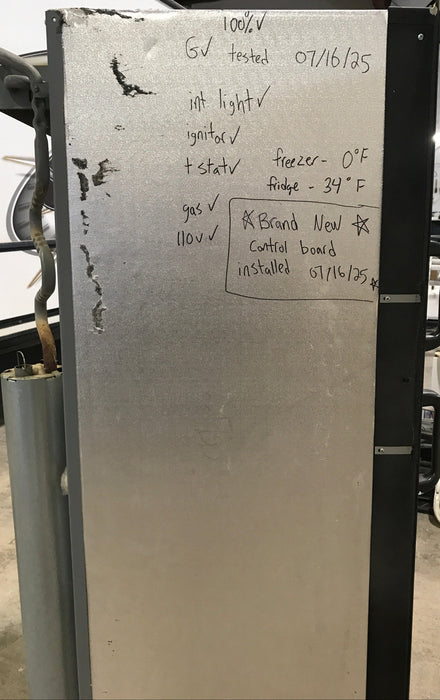 Used Complete Dometic Fridge, 2-Way - RM2652