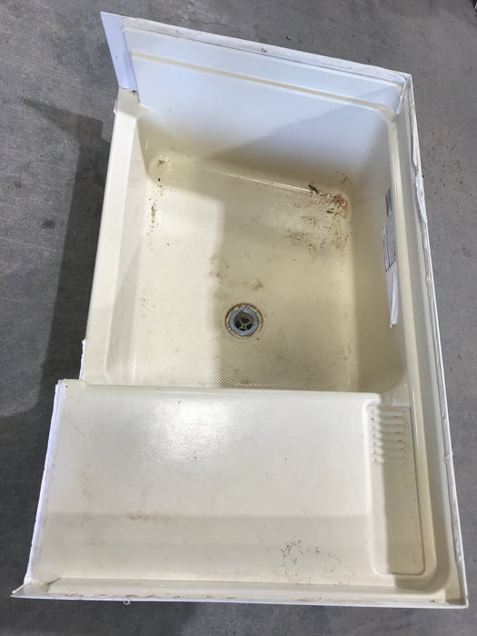 Used RV Step Bath Tub 39 1/2” x 24” - Right Hand Drain