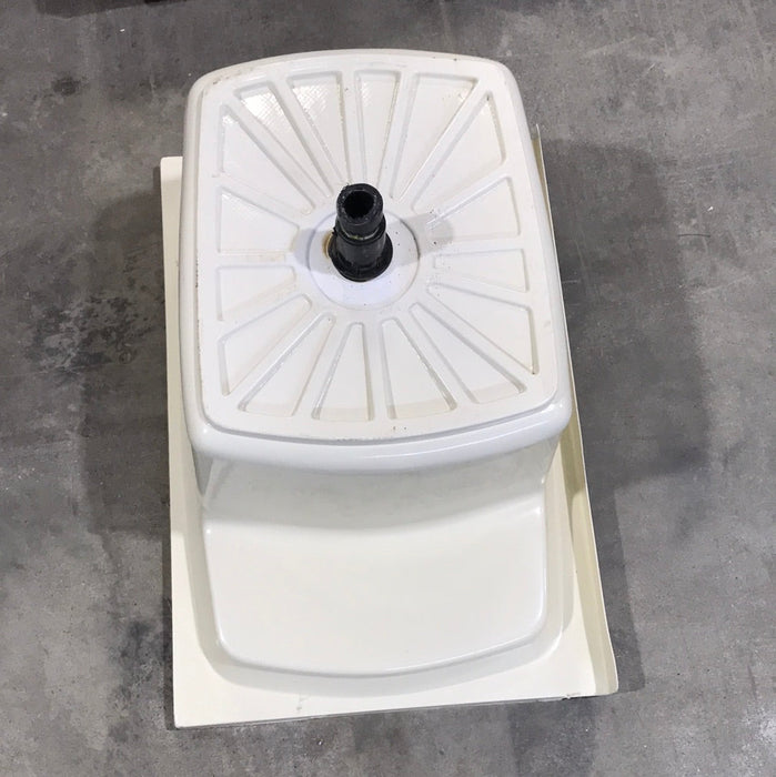Used RV Step Bath Tub 43 1/2” x 23 1/2” - Right Hand Drain