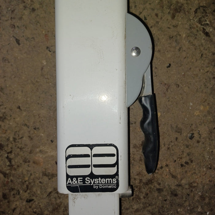 Used Dometic / A&E Manual White Awning Arm 73″ - 8500 Series