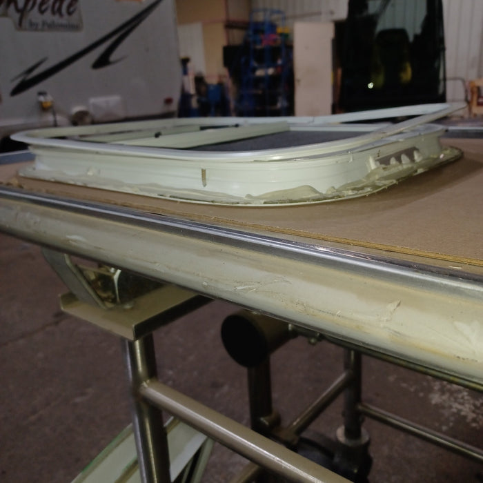 Used Young Farts RV Parts White Radius Opening Window - 17 3/8″ X 14″ X 1 3/8″