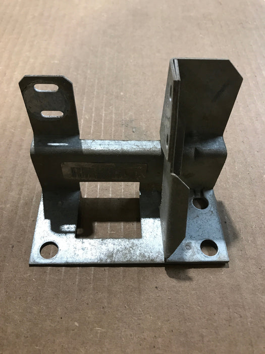 Used Dometic Gas Valve Bracket - 2931915017