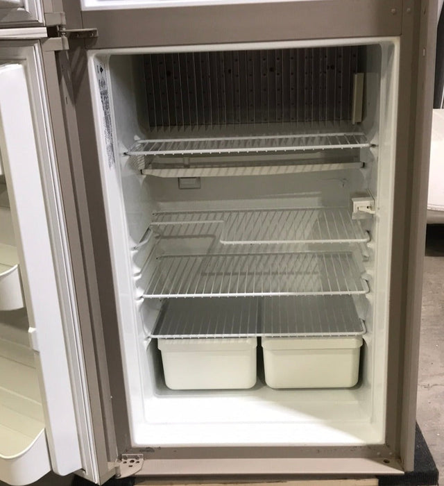 Used Complete Dometic Fridge, 2-Way - RM2652