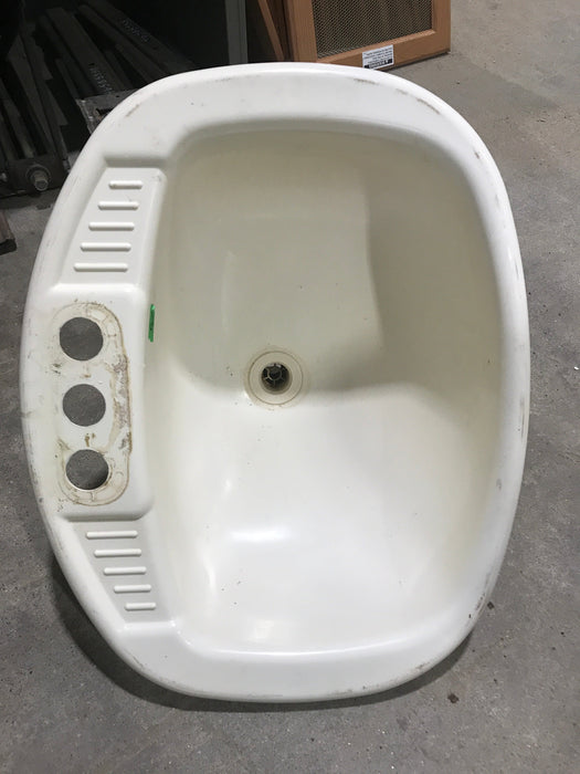 Used Bathroom Sink, Bone - 20" x 17 1/2" x 7 1/4"D