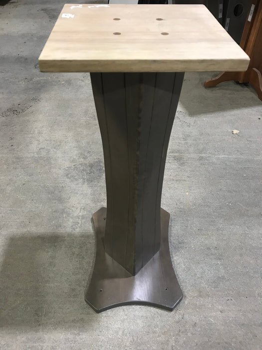 Used RV Pedestal Style Table Leg 29 1/2"