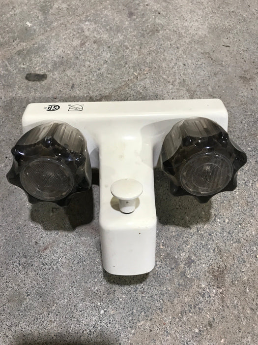 Used 4" Shower Faucet With Diverter, Bone, Smoked Knobs