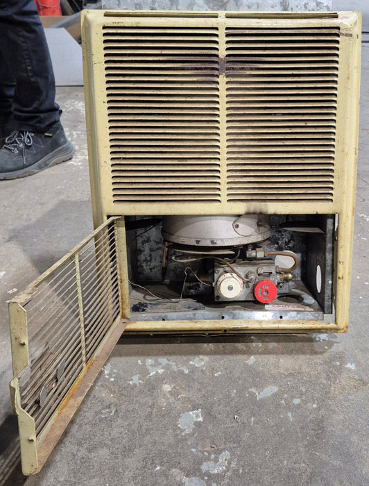 7000 BTU Used Atwood/ Hydro Flame RV Propane Furnace - BRC-10A