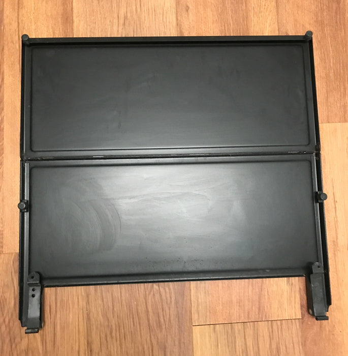 Used Wedgewood/Atwood Stove Bi fold Cover for R2137BGP
