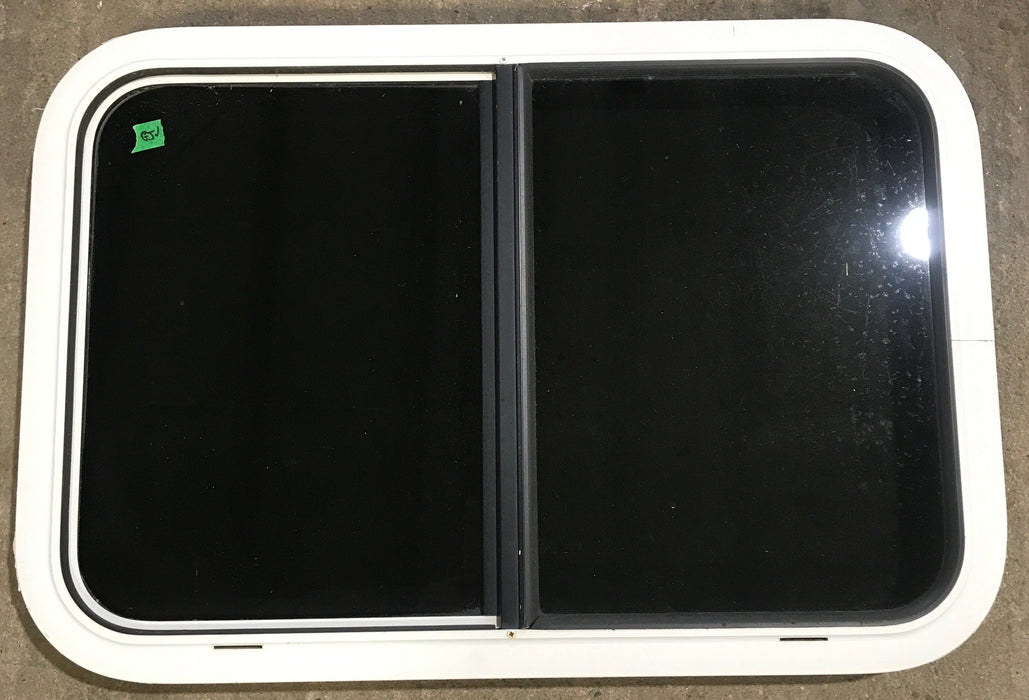 Used White Radius Opening Window : 29 1/2" W x 19 1/2" H x 1 7/8" D