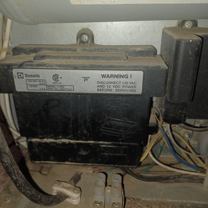 Used Complete Dometic Fridge, 2-Way - RM2652