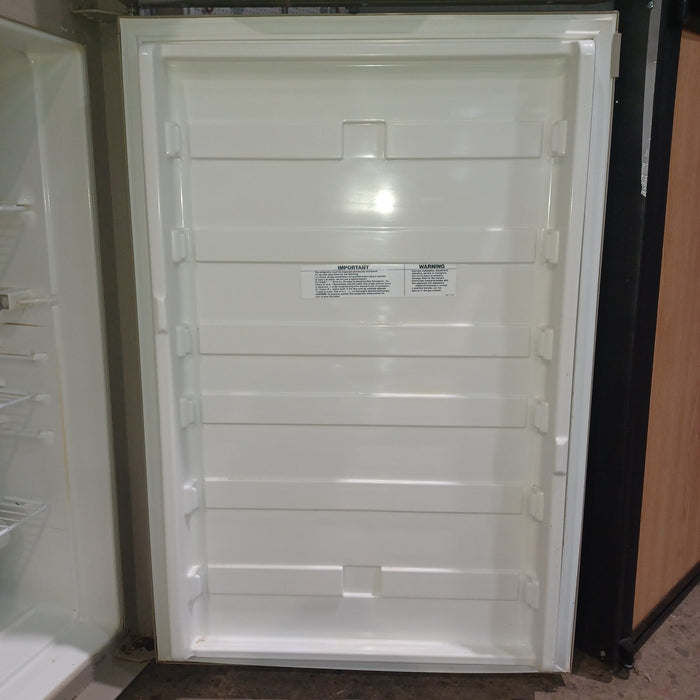 Used Complete Dometic Fridge, 2-Way - RM2652