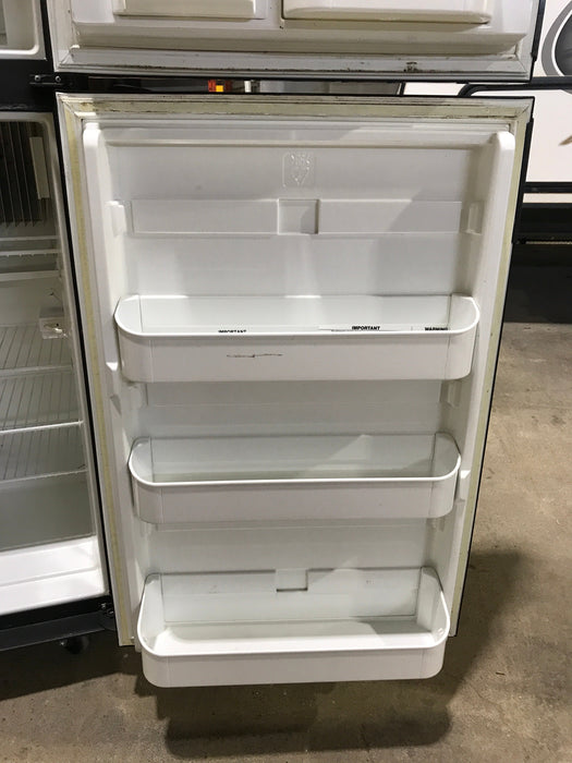 Used Complete Dometic Fridge, 2-Way - RM2652