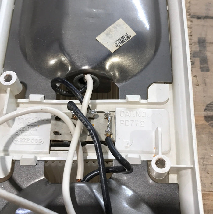 USED RV Interior Light Fixture *DOUBLE* PD772 - With Switch
