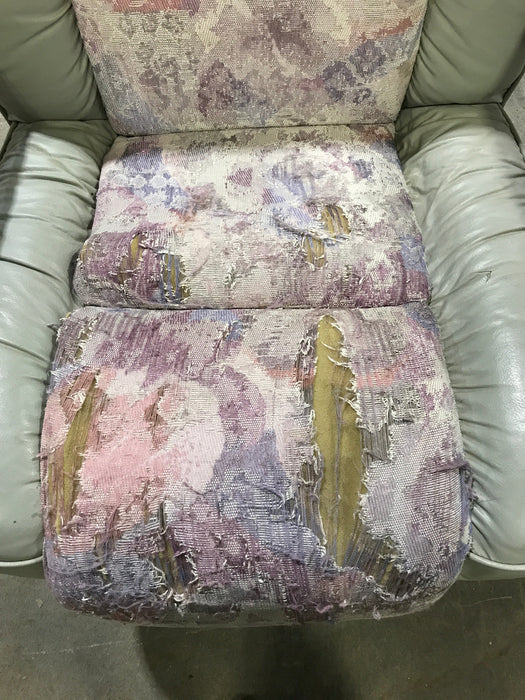 Used Motorhome Drivers Captain Chair