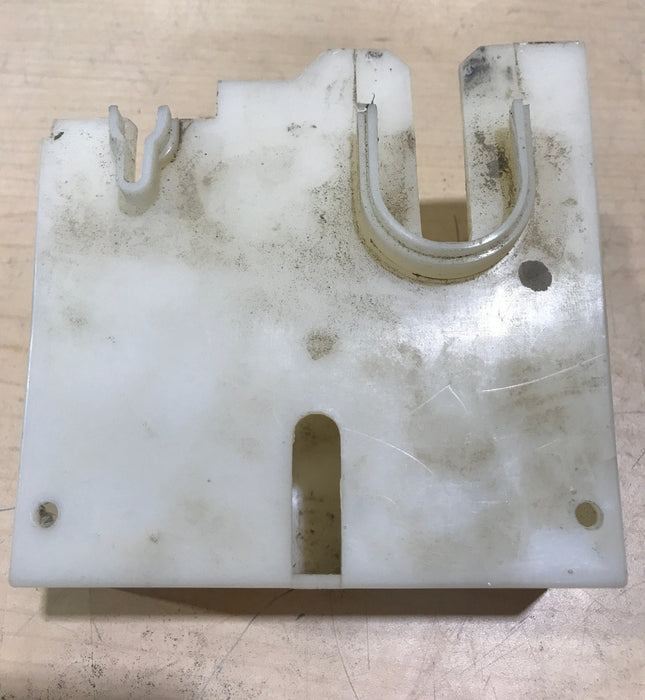 Used Dometic Cap/ Cover 2007440007