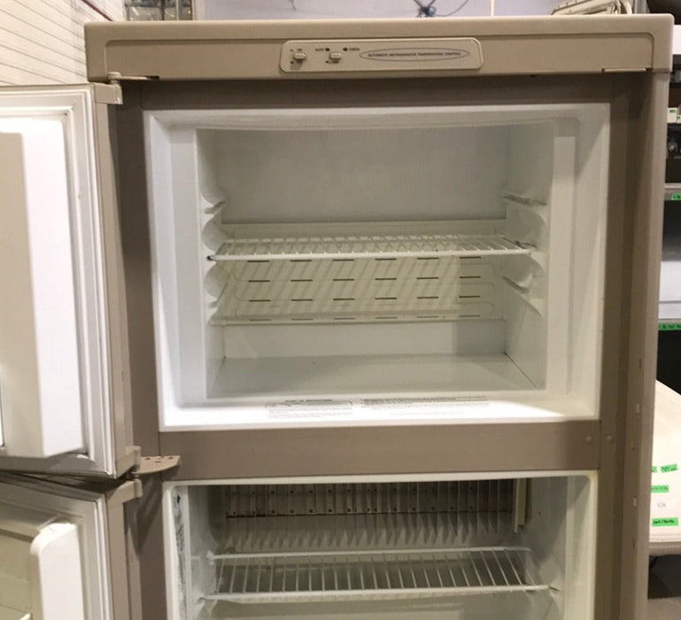 Used Complete Dometic Fridge, 2-Way - RM2652