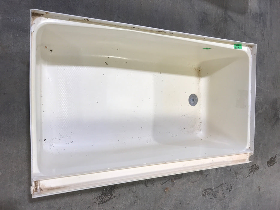Used RV Bath Tub 40” L x 24" W - Right Hand Drain