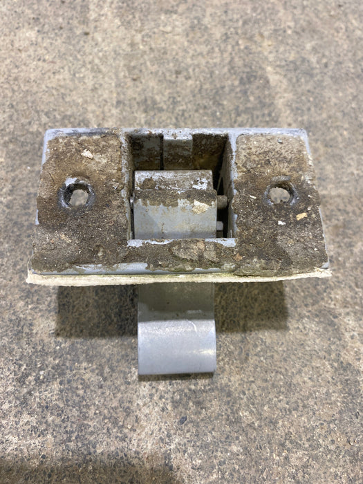 Used Dometic 8500 Awning Bottom Mounting Bracket