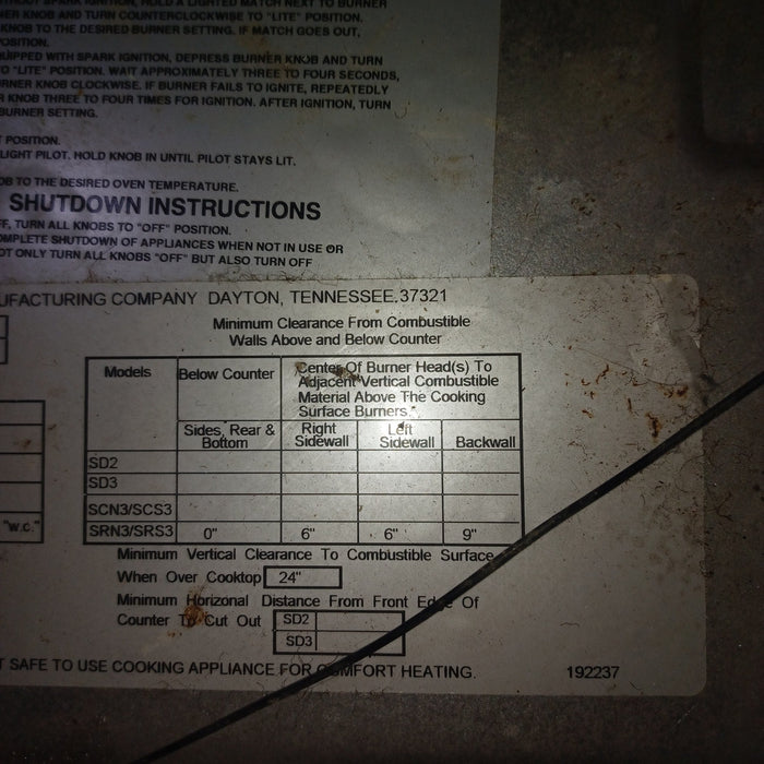 Used Suburban Range Stove 3 Burner - SRNA3SWWE