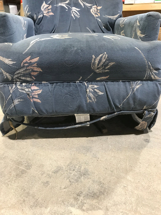 Used RV Chair - Blue with design