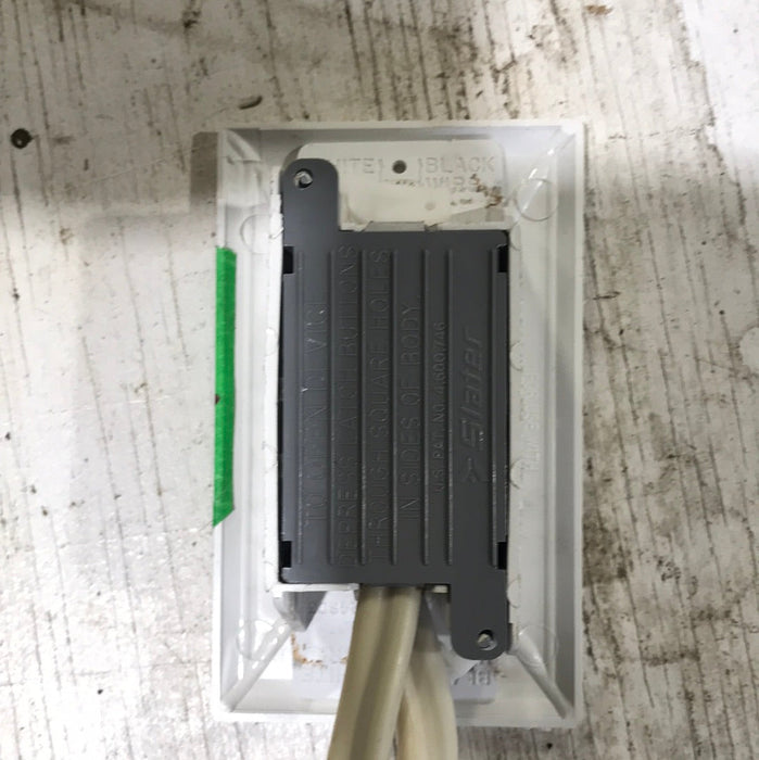 Used RV 125 Volt Wall Receptacle / Outlet SC 85 24603