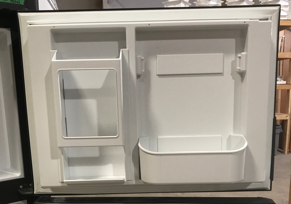 Used Complete Dometic Fridge, 2-Way - DM2652