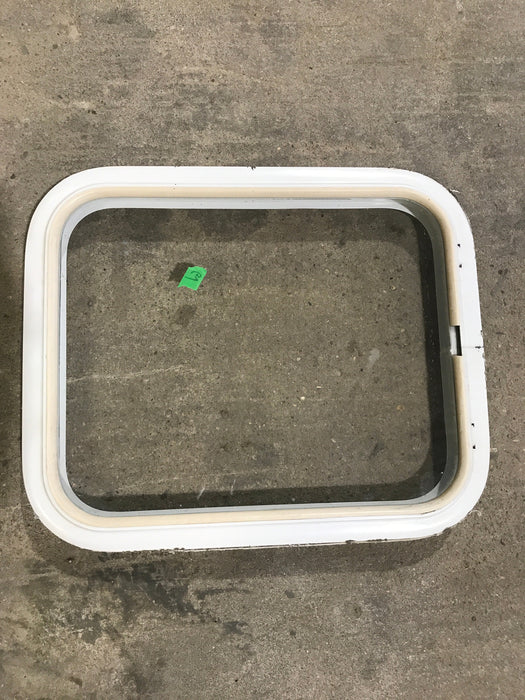Used White Radius Non Opening Window : 17 1/2" W x 21 1/2" H x 1 1/2" D