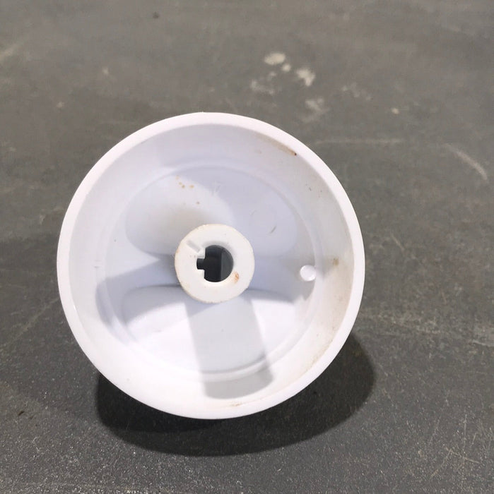 Used SUBURBAN Top Burner Knob -140237