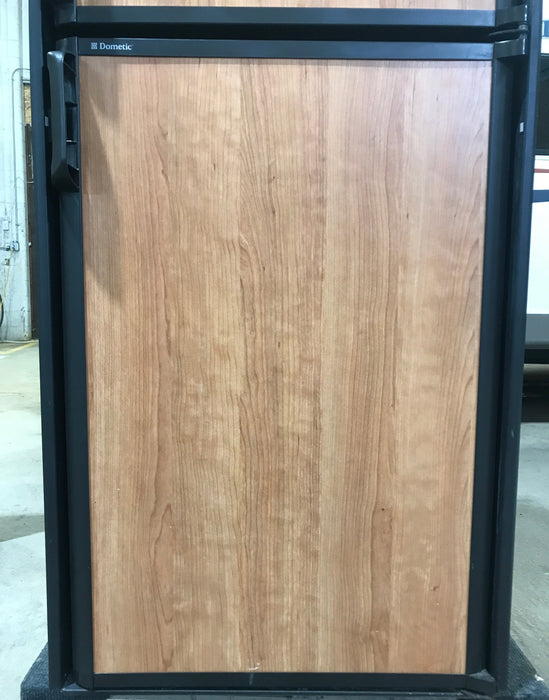 Used Complete Dometic Fridge, 2-Way - DM2652