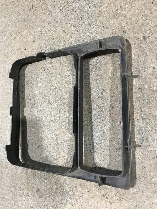 Used 1989 Ford Class C Headlight Housing - Drivers side