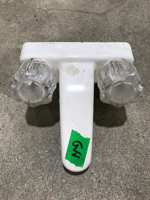 Used 4" Bathroom Faucet, Off-White, Clear Knobs
