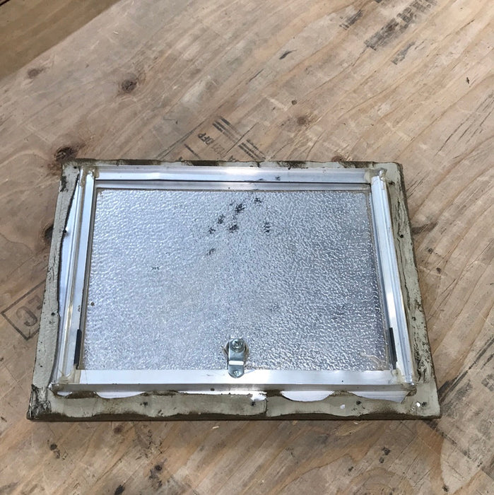 Used Square Cornered Cargo 13 3/4" W x 10 1/2" H x 1" D