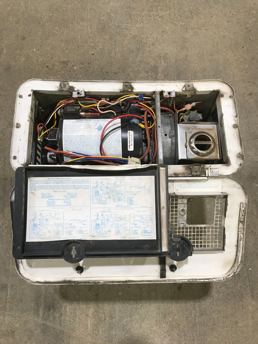 35000 BTU USED 8535 III HYDROFLAME RV Propane Furnace