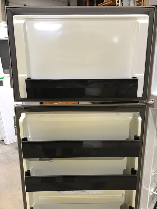 Used Complete Dometic Fridge, 2-Way -RM2611